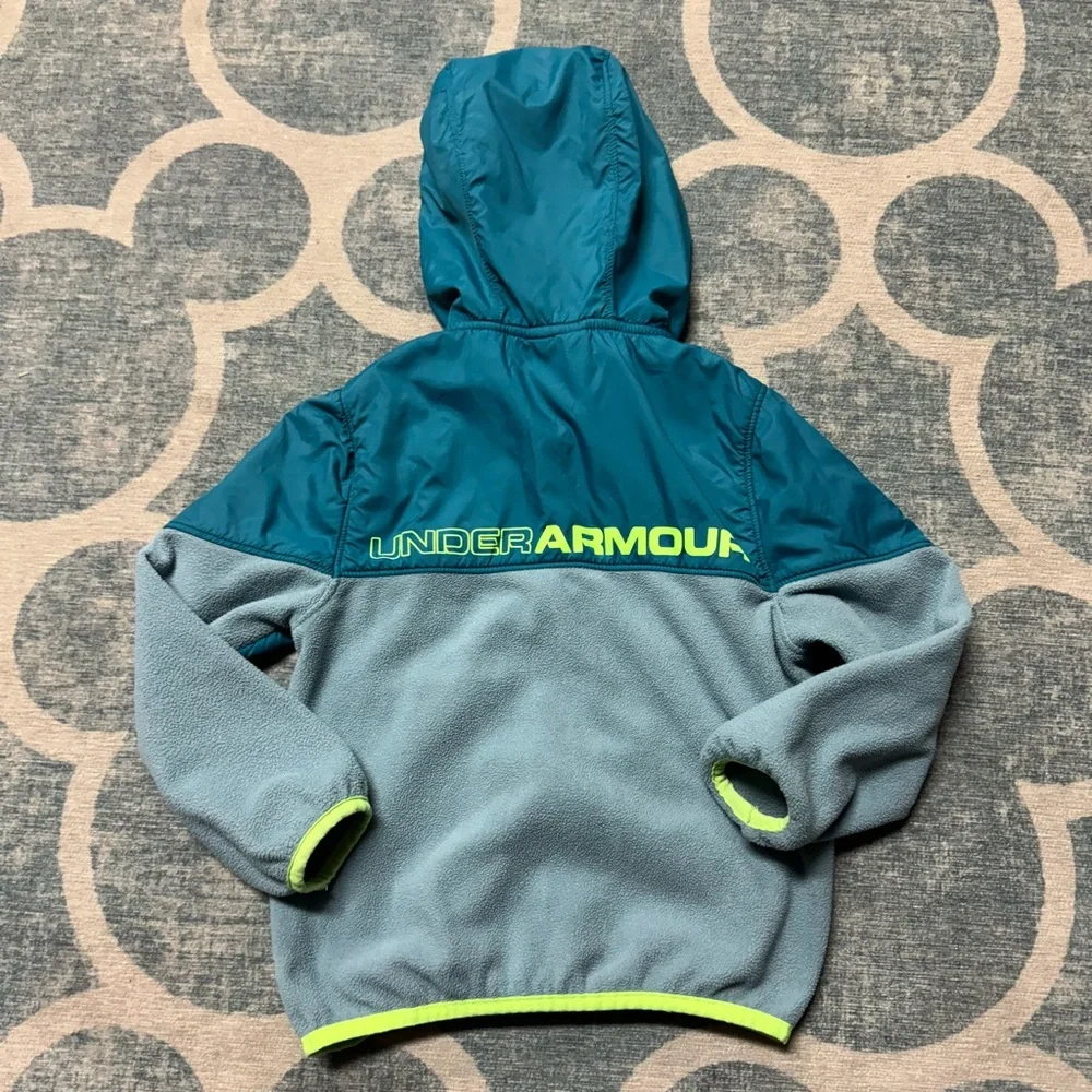 Youth Under Armour jacket - Picture 4 of 4